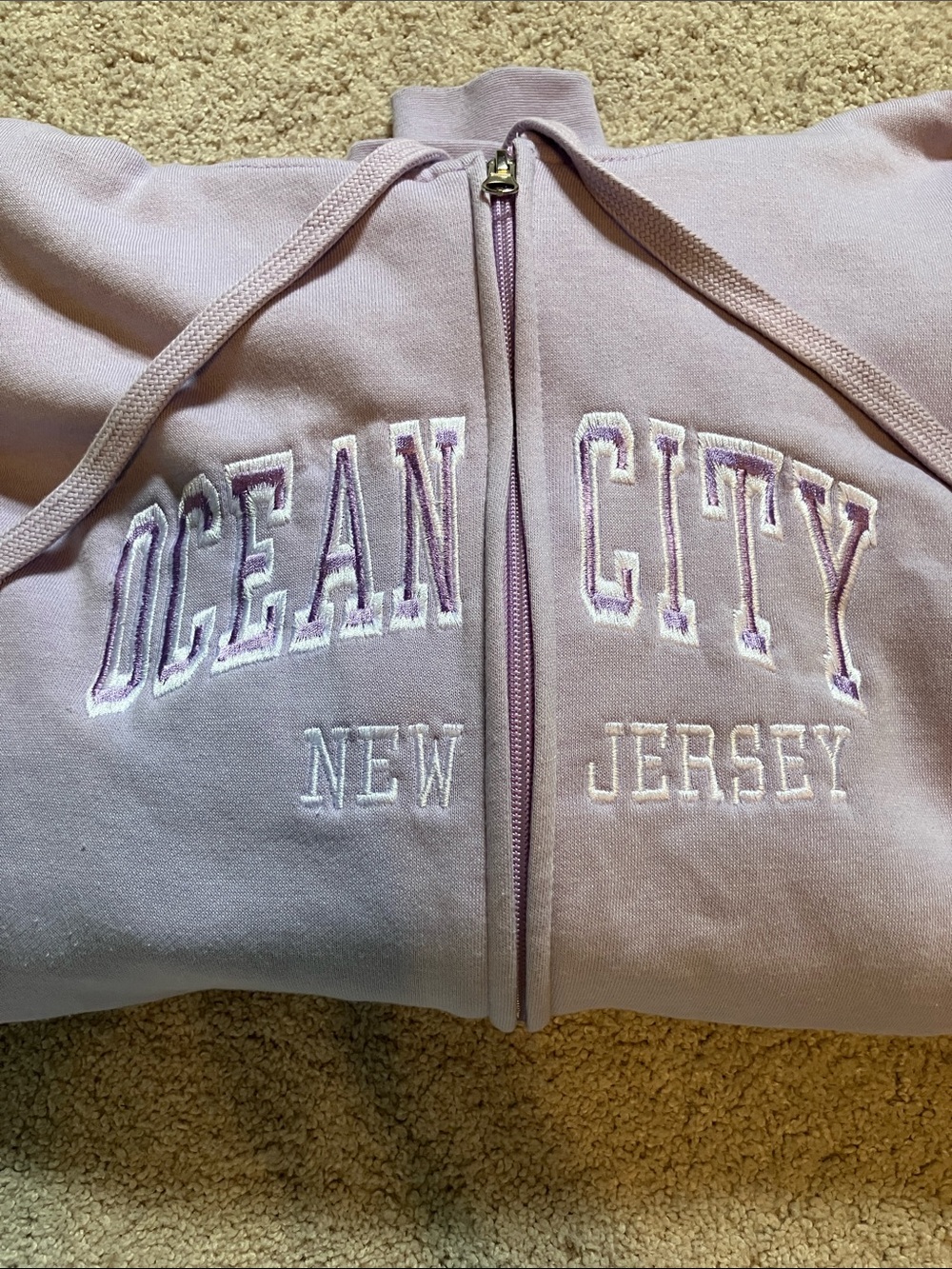 Ocean City New Jersey Hoodie Zip up Lavender Purple M
